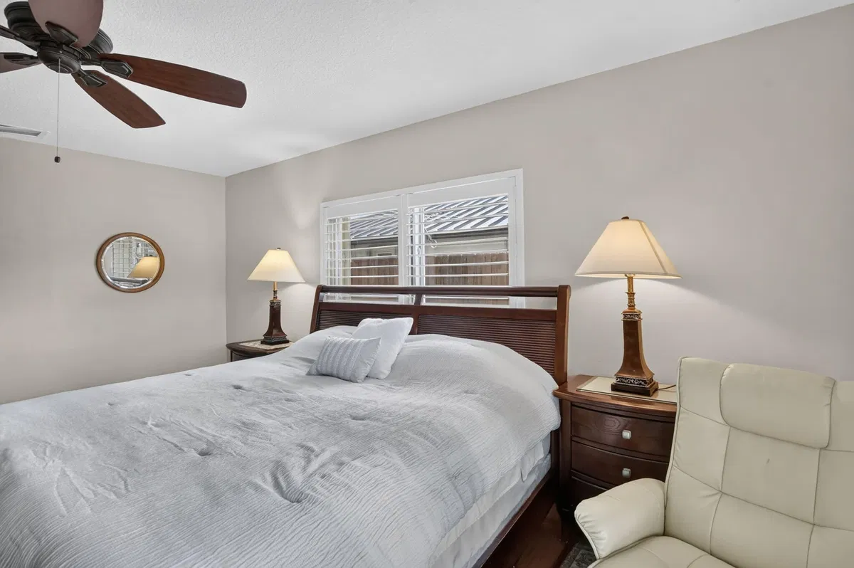 Residence photo 34