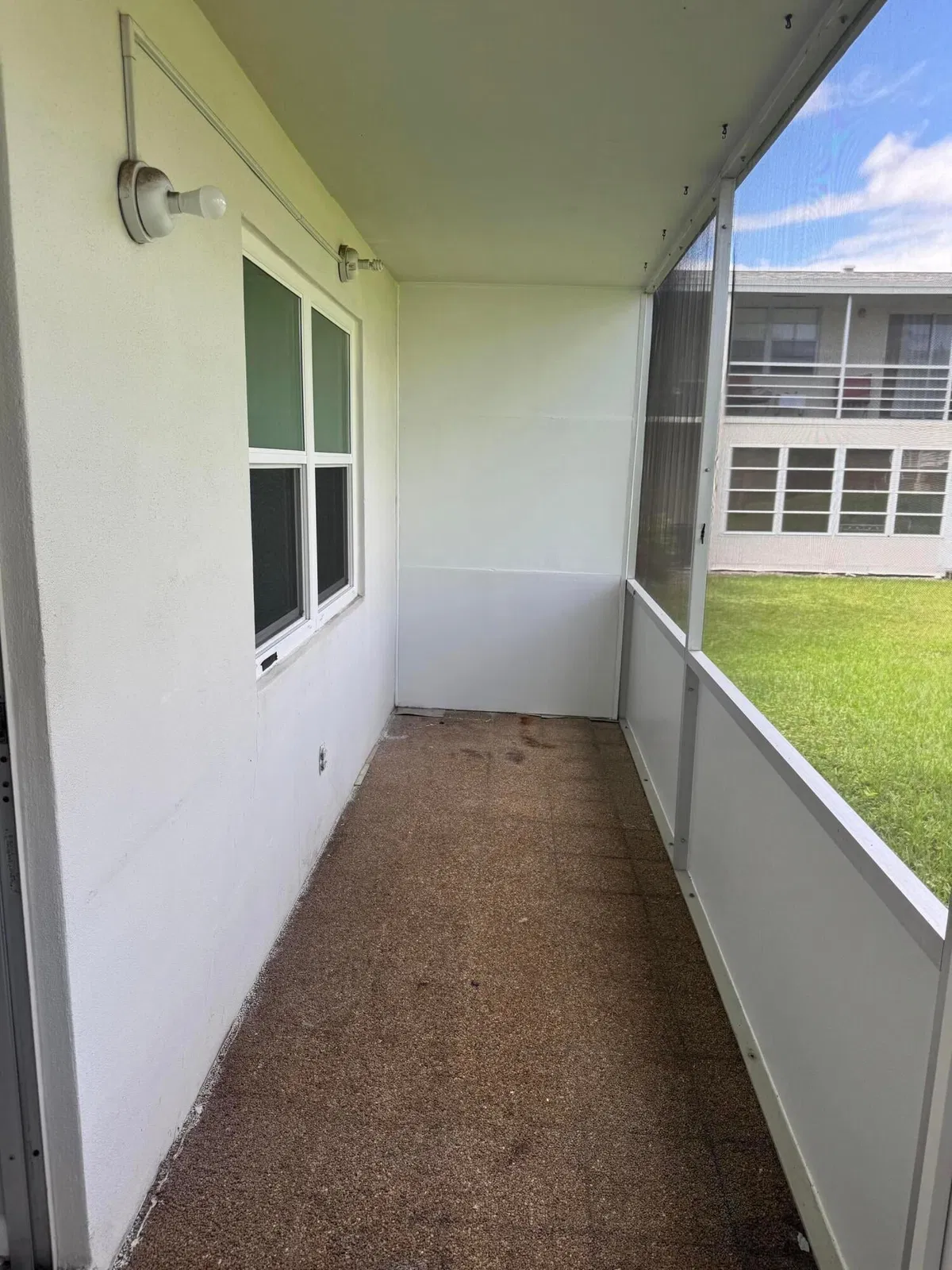  Residence photo 28