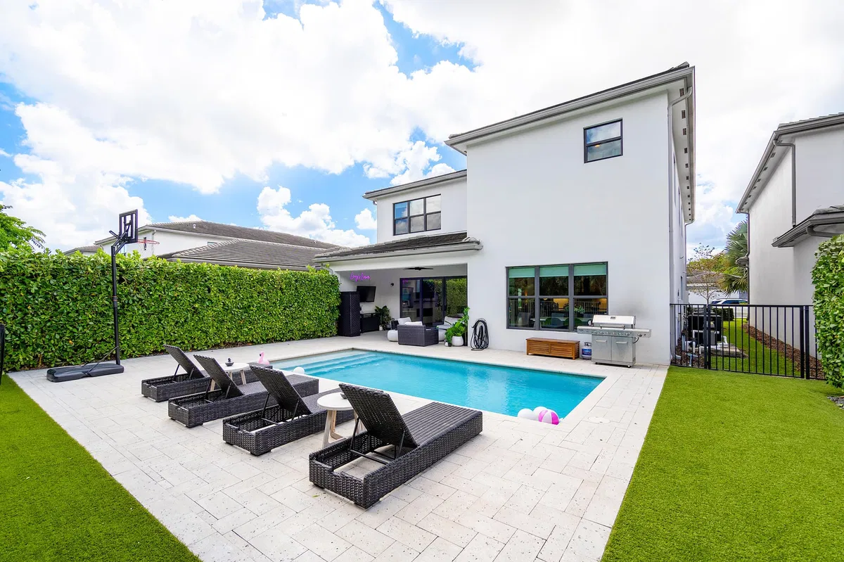 Boca Bridges Residence