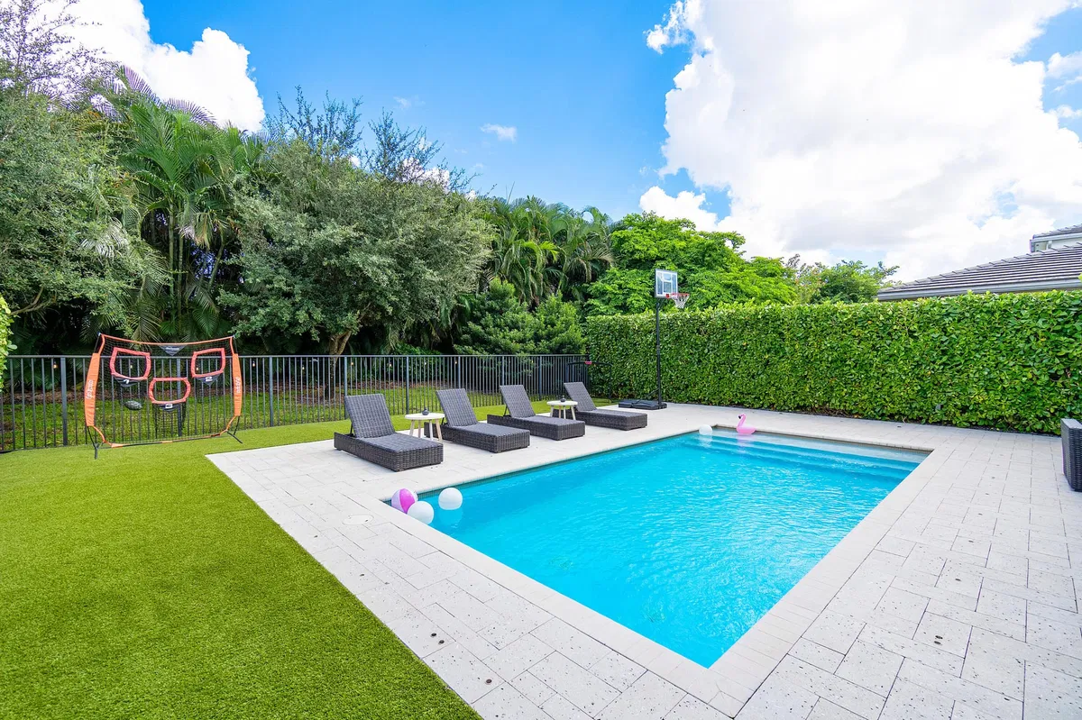 Boca Bridges Residence photo 34
