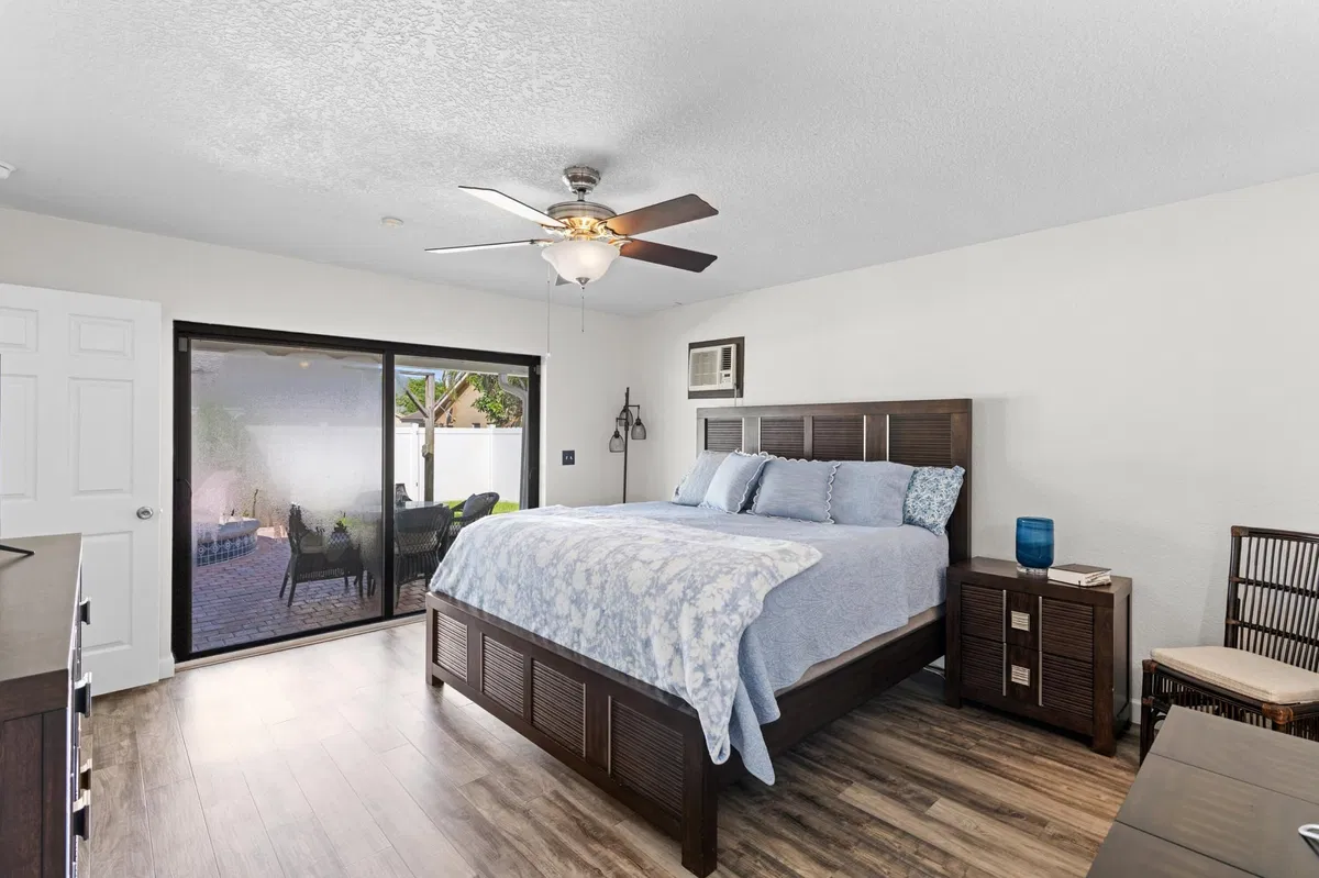 Residence photo 13
