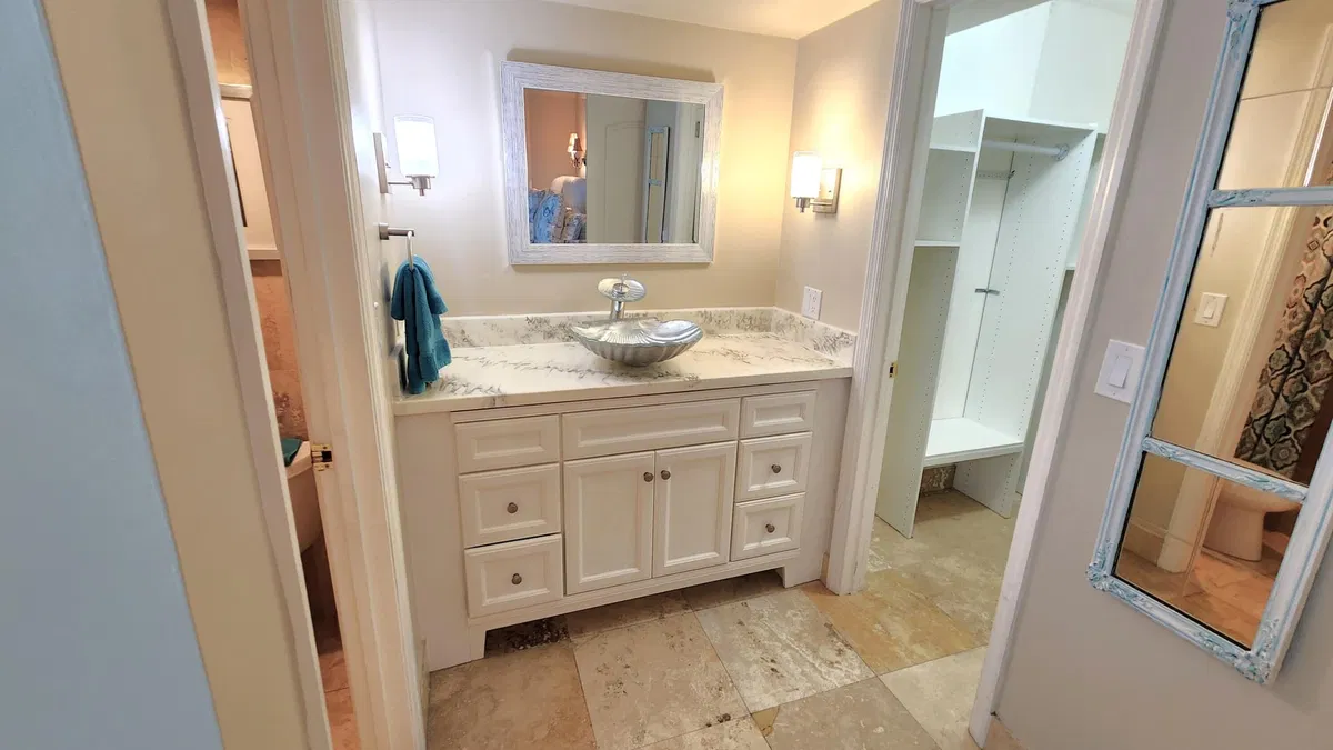  Unit 3402 photo 10