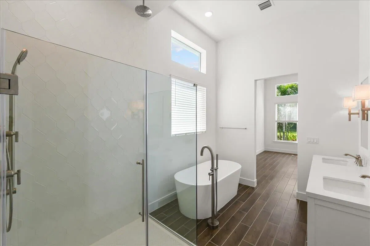  Residence photo 19