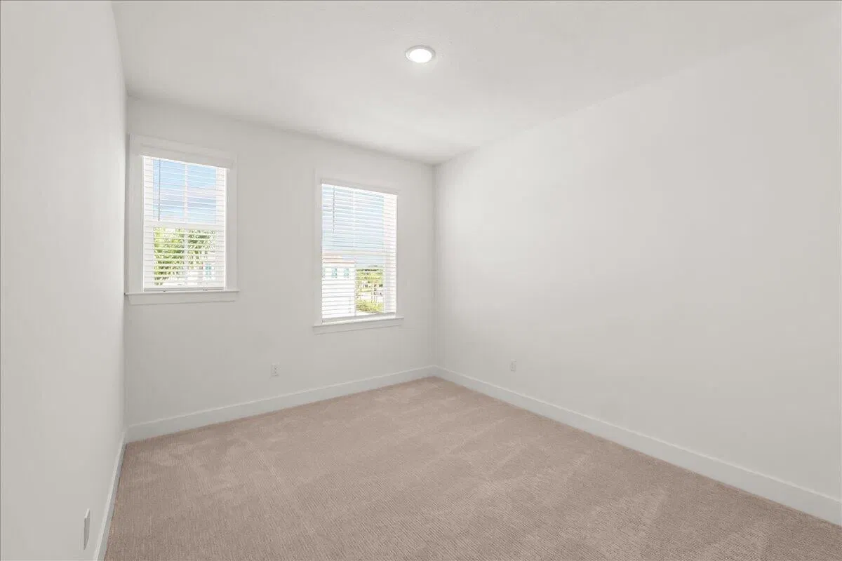  Residence photo 31