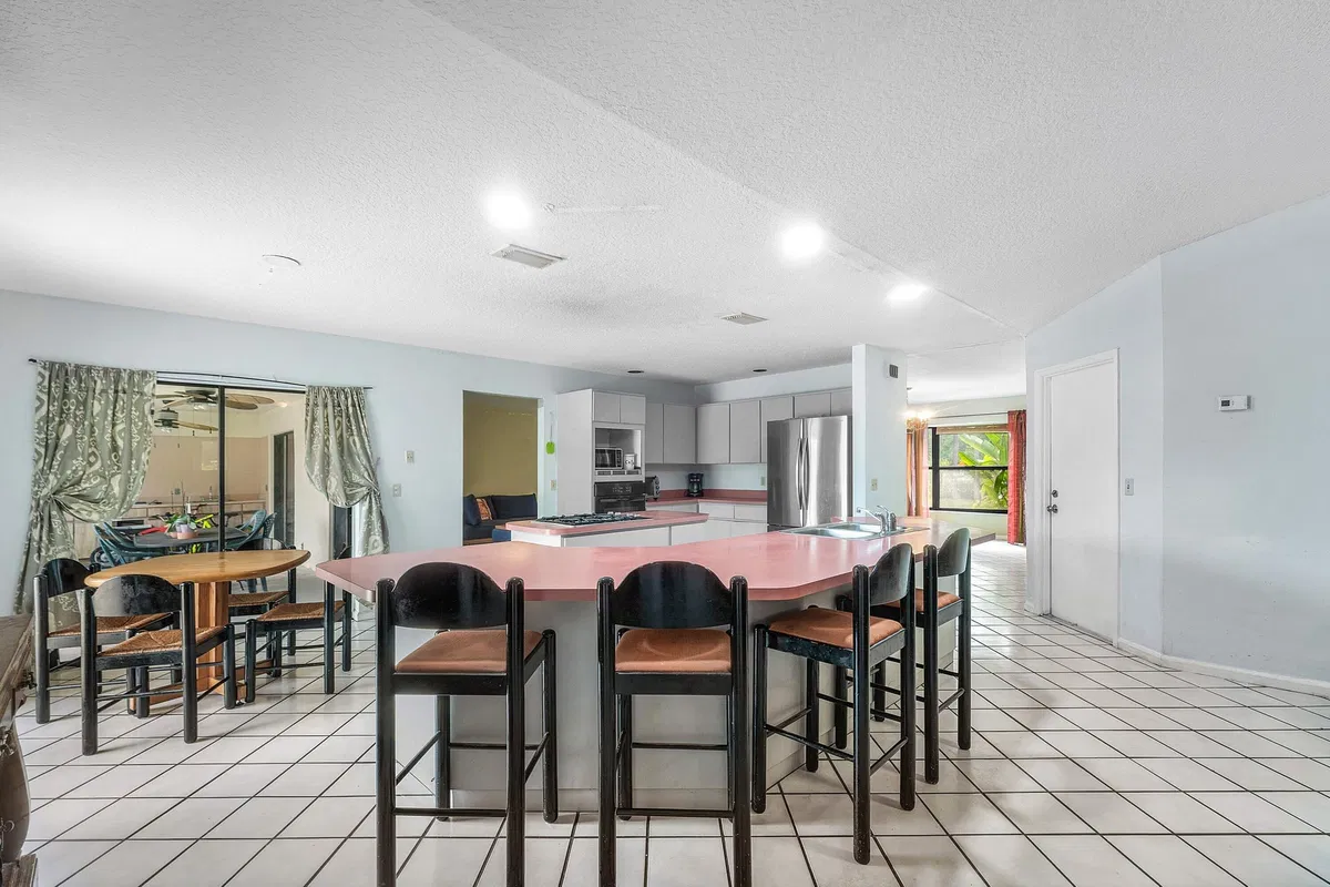 Residence photo 7