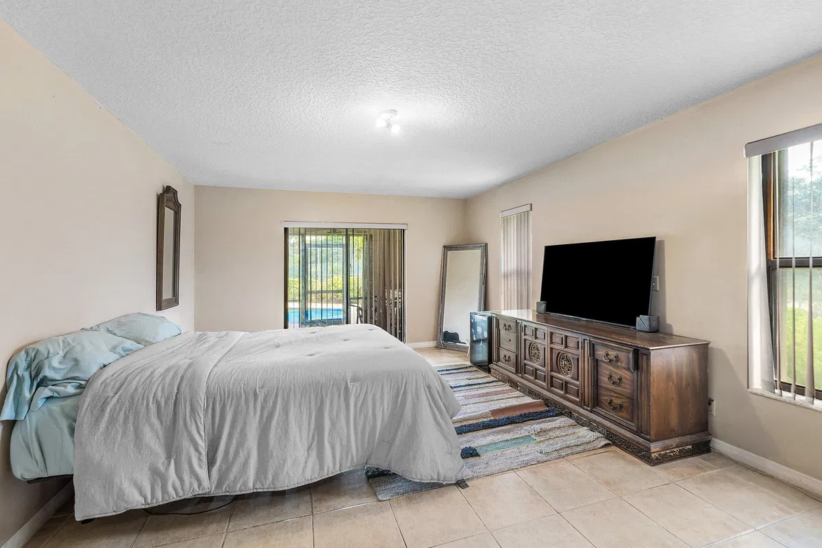 Residence photo 10