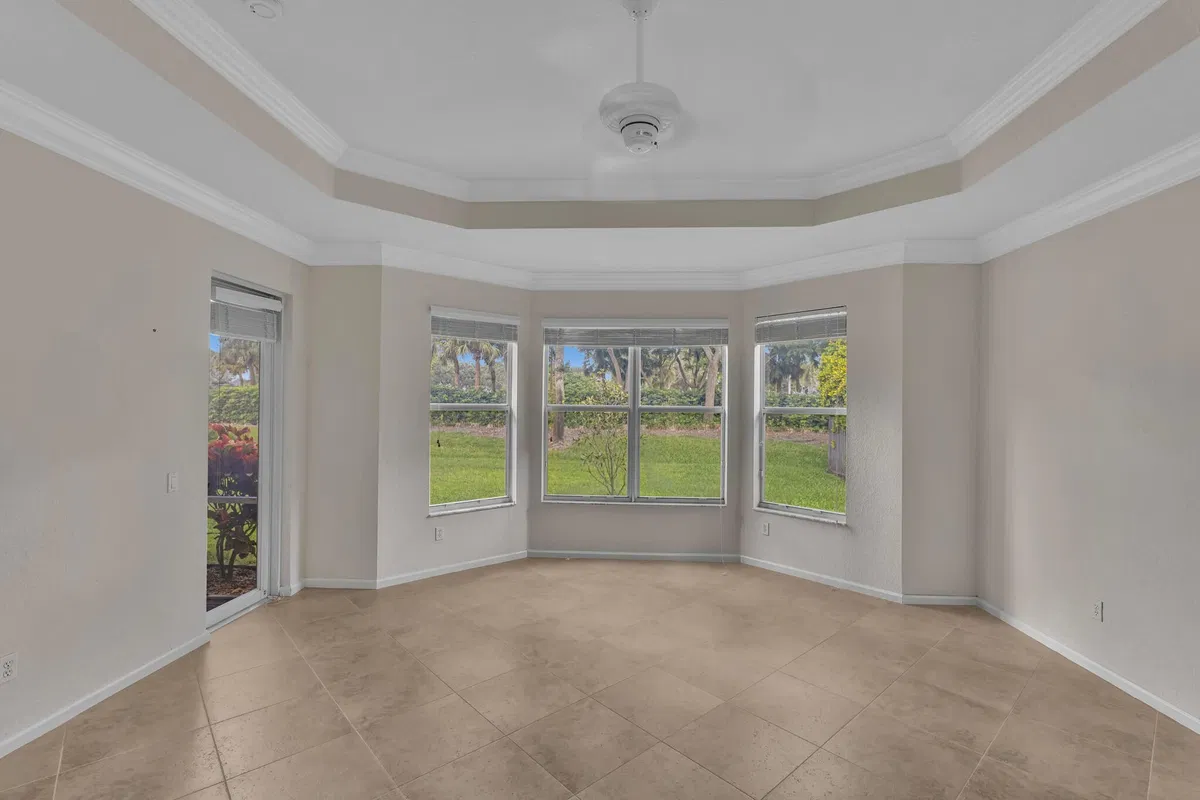  Residence photo 13