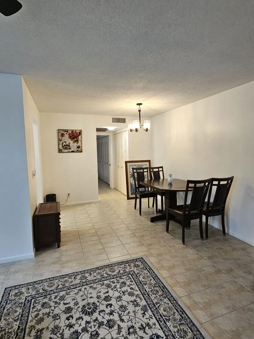 Residence photo 7