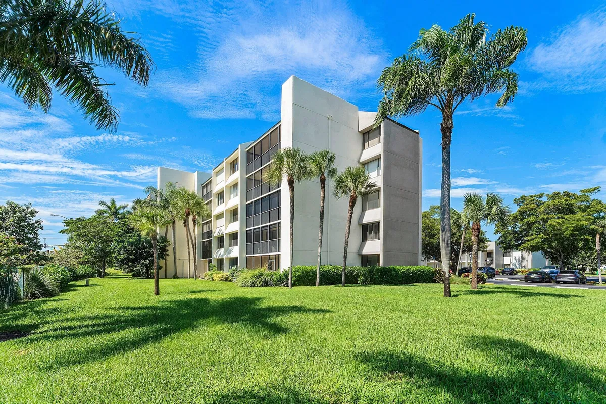 Admirals Cove Unit M1-404