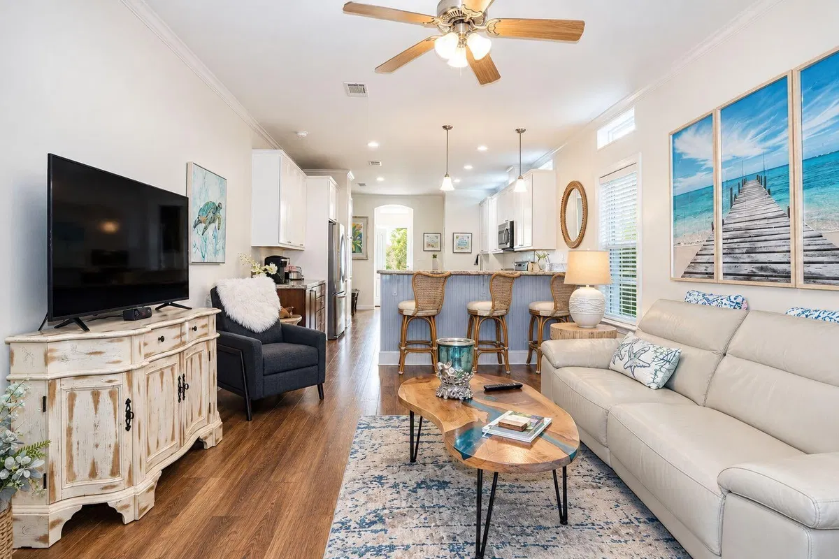 Residence photo 10