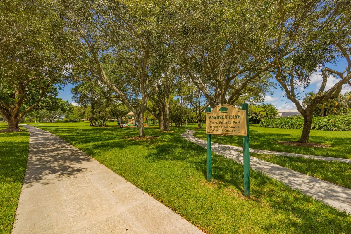 PGA National Palm Beach Gardens Unit 4 photo 49