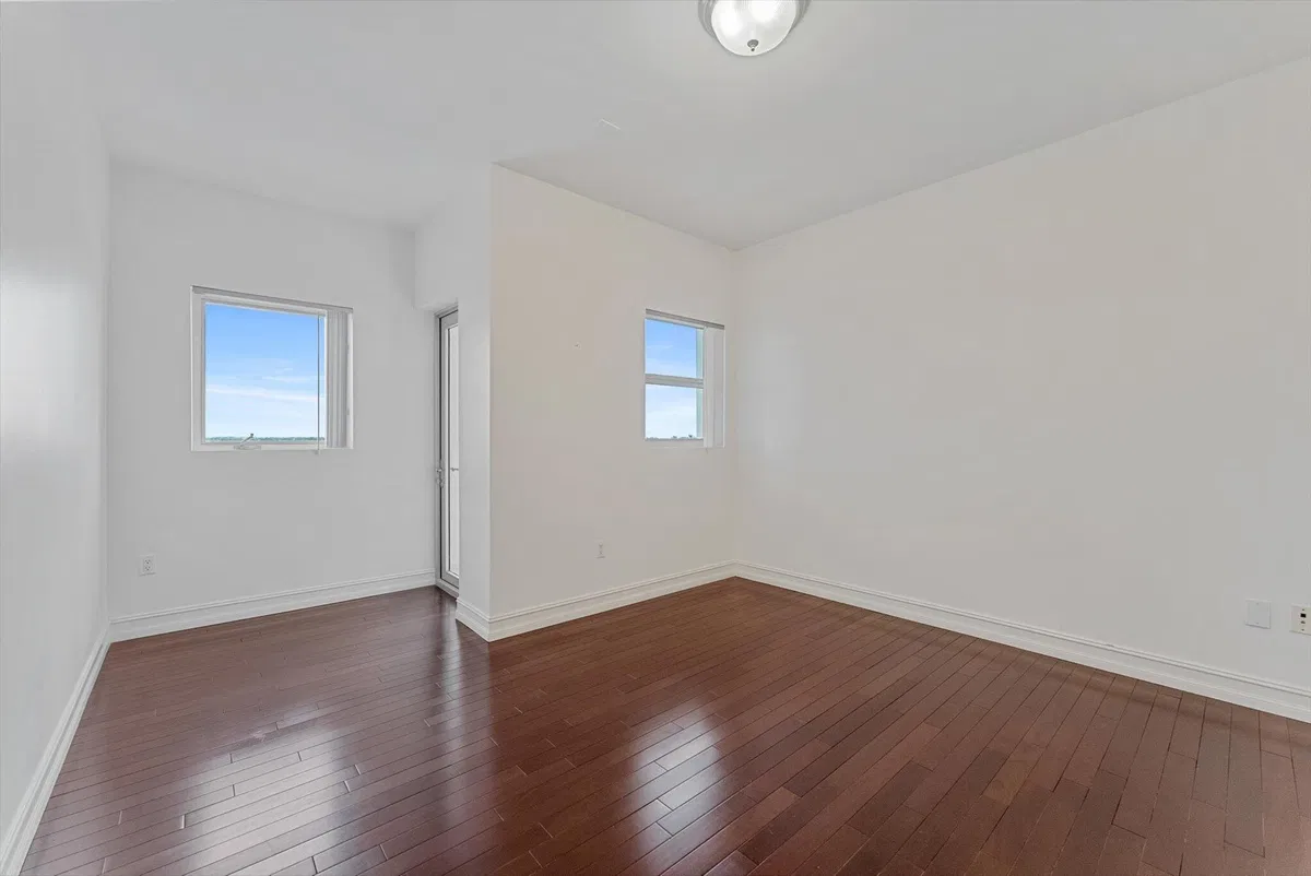 Boca Raton Unit 6E photo 16