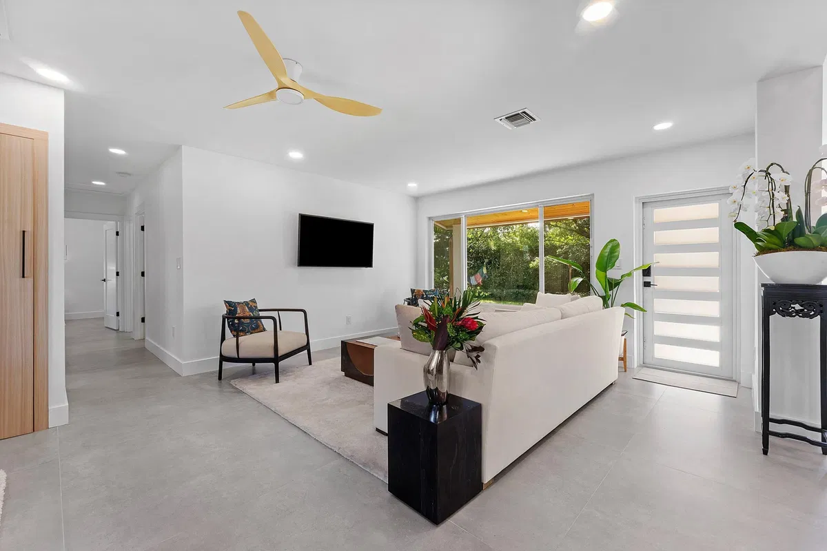  Residence photo 16
