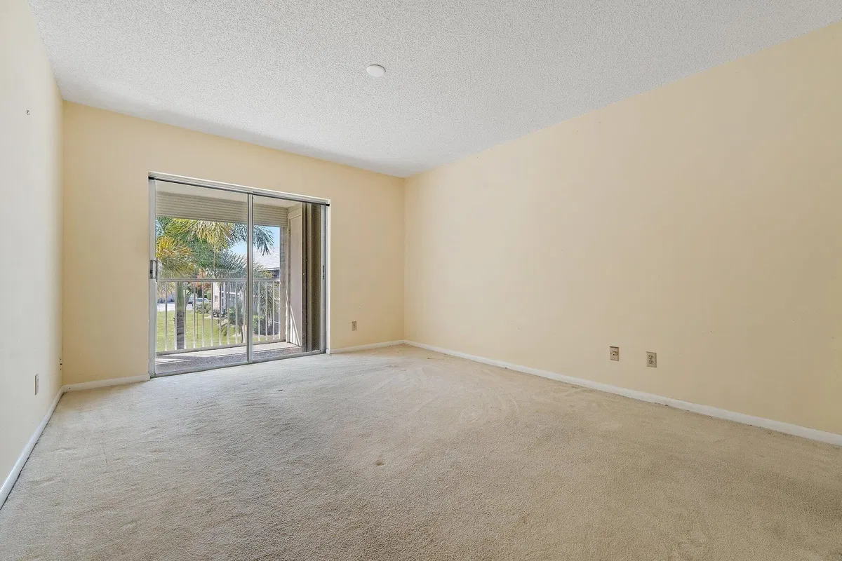 Unit 19-188 photo 10