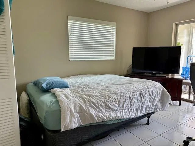 Residence photo 13