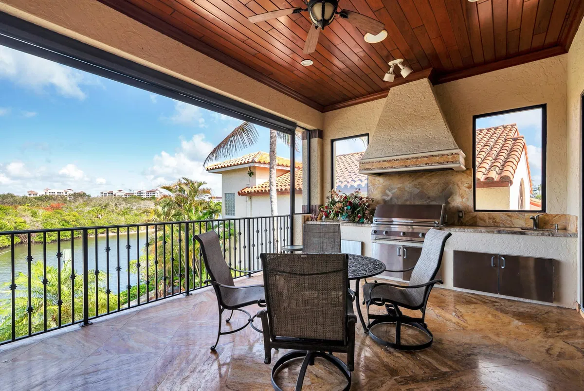 Jonathan's Landing Jupiter FL Residence photo 16