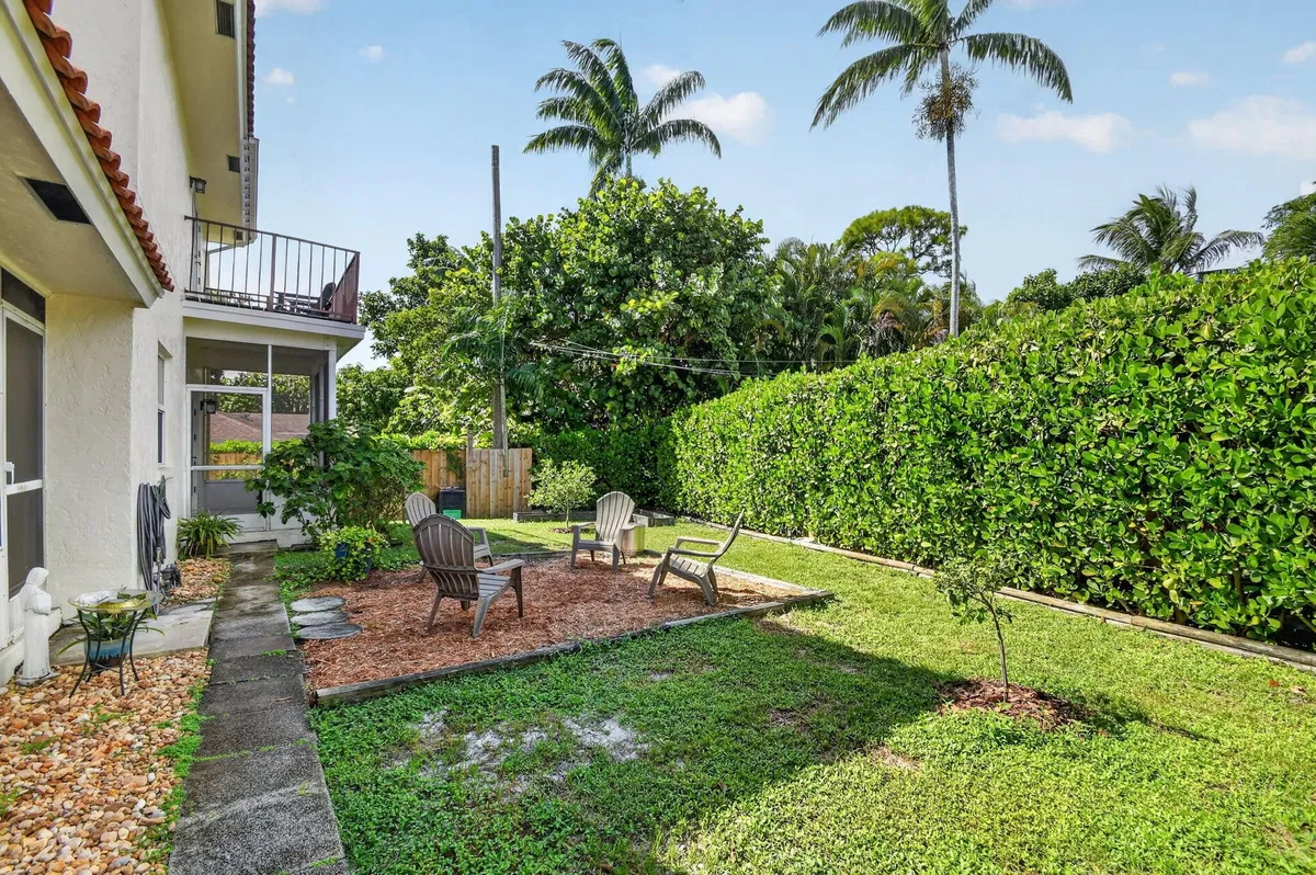Residence photo 46