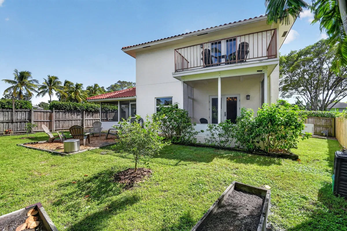Residence photo 49