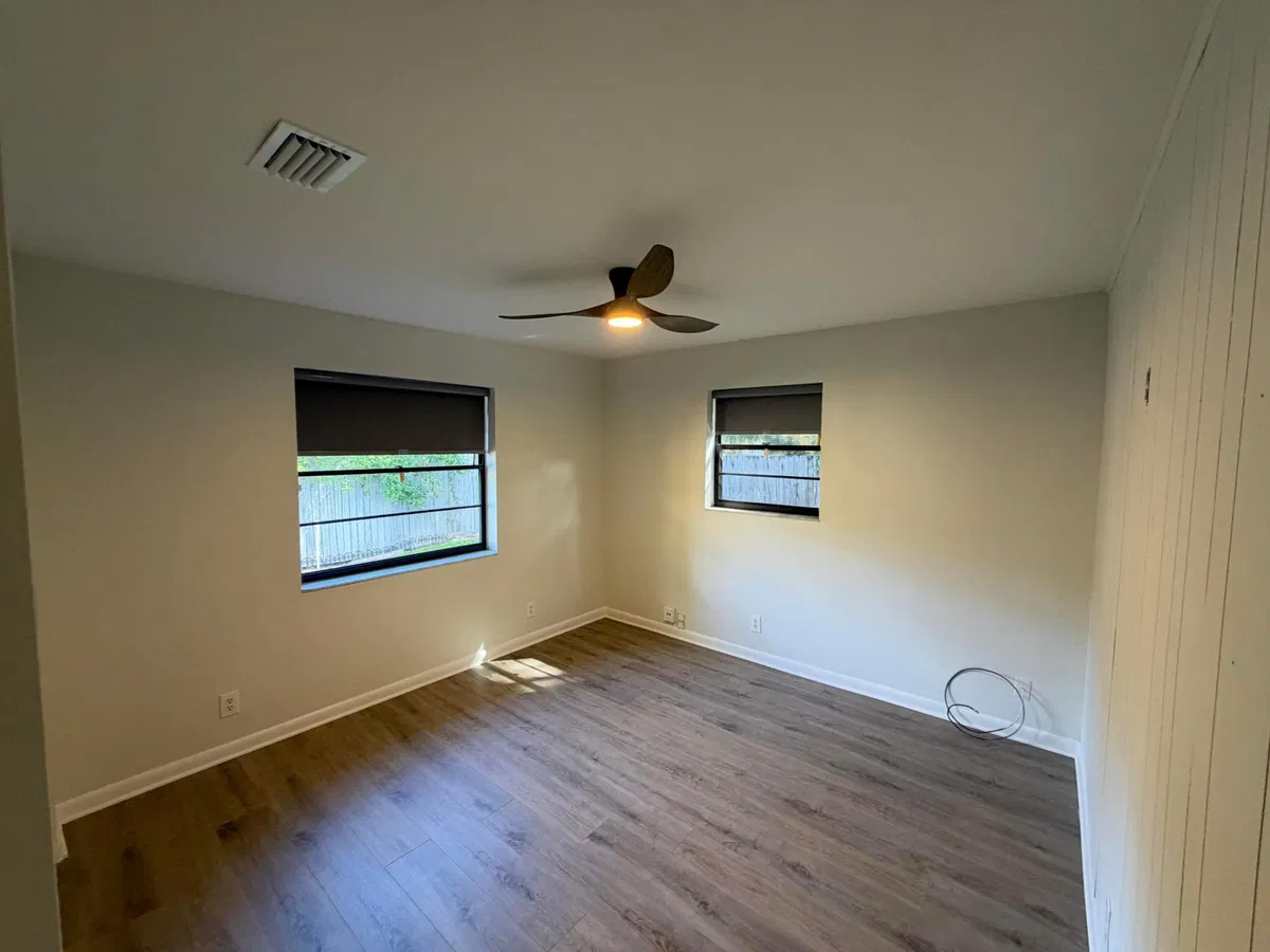 Residence photo 10