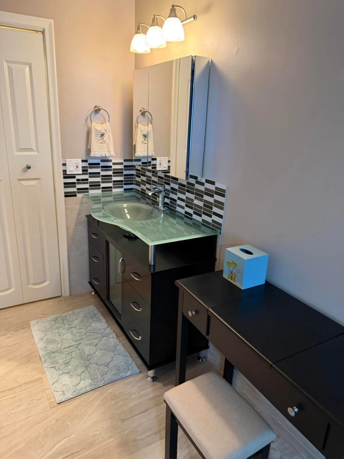 Unit 203 photo 10