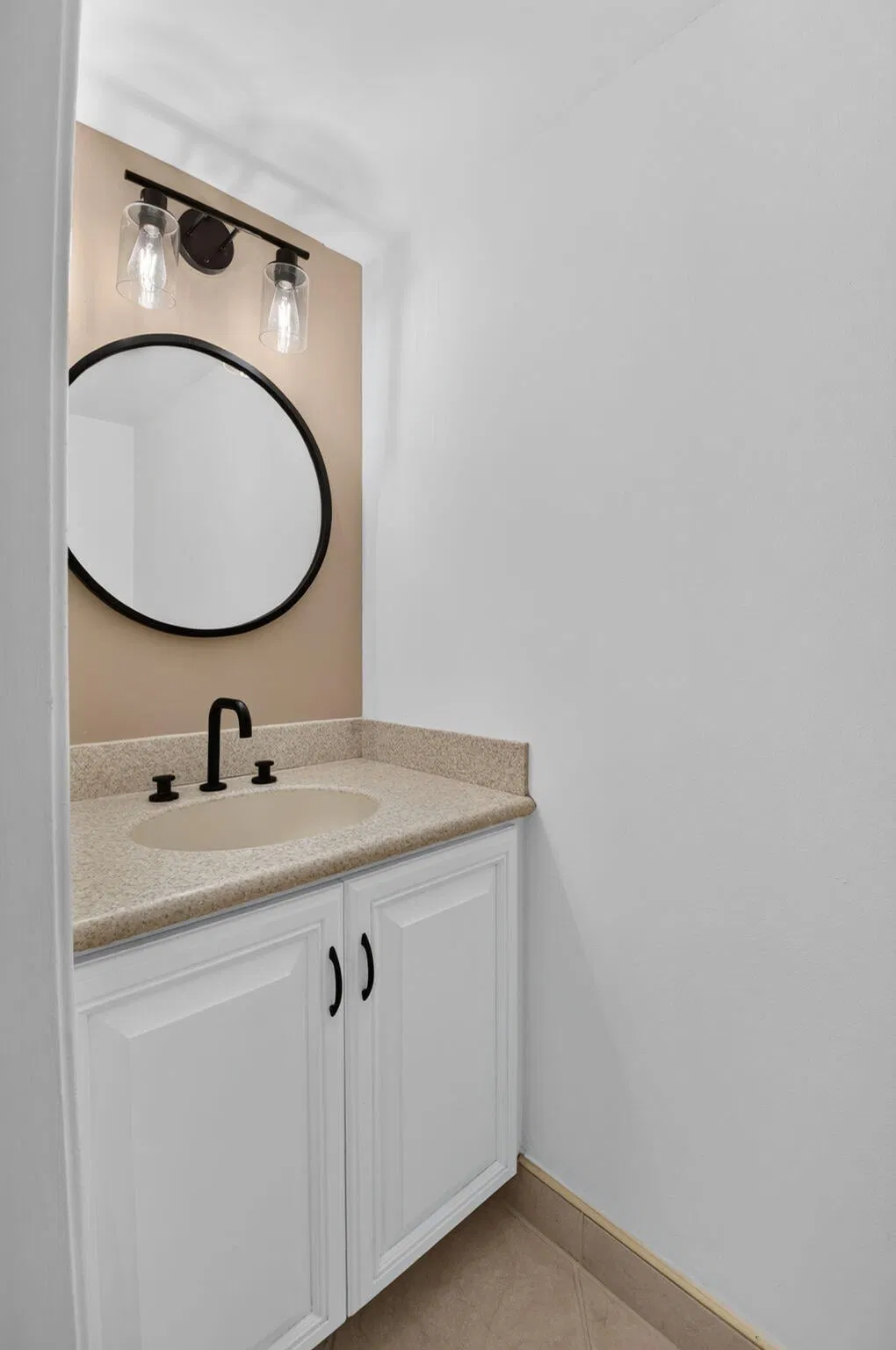  Unit 106C photo 19