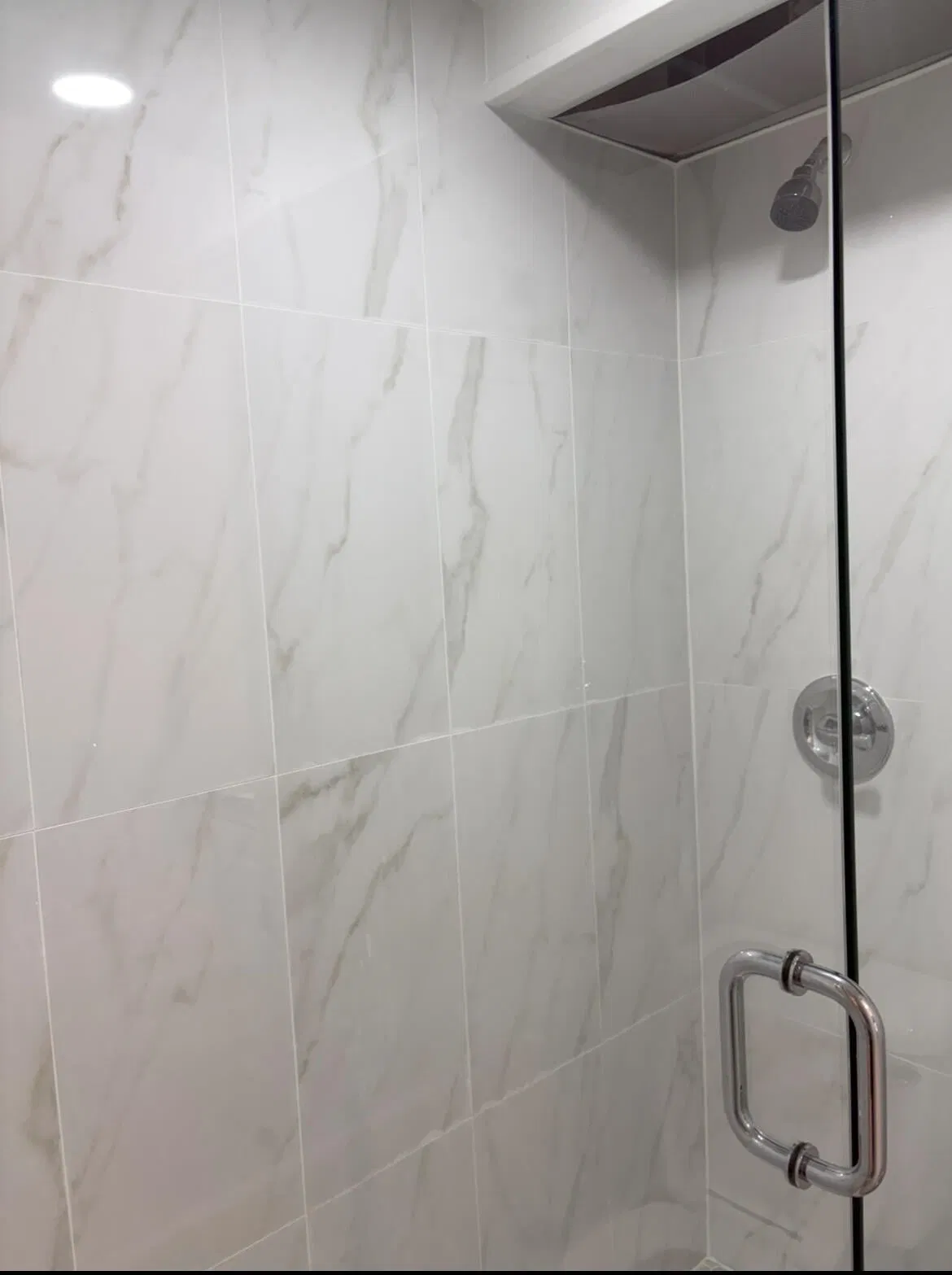Unit 0220 photo 4