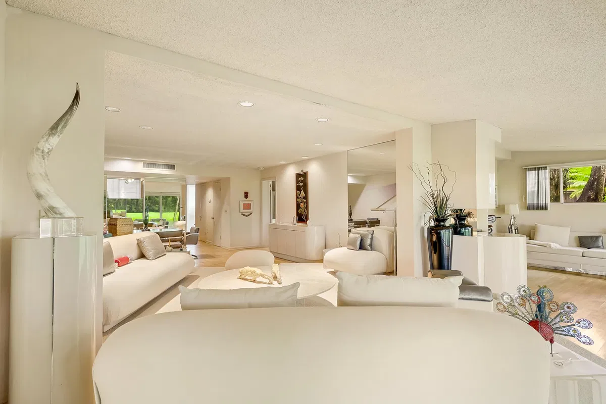  Residence photo 7