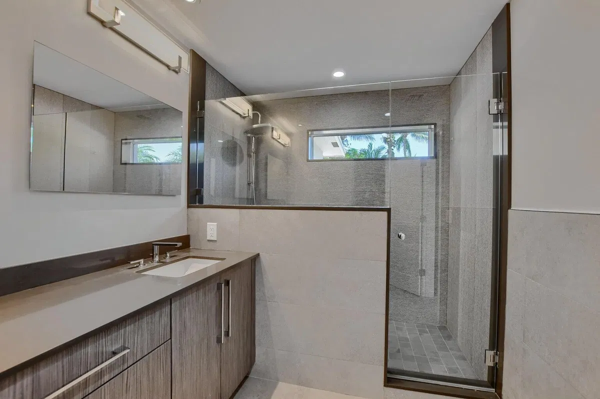 Residence photo 22