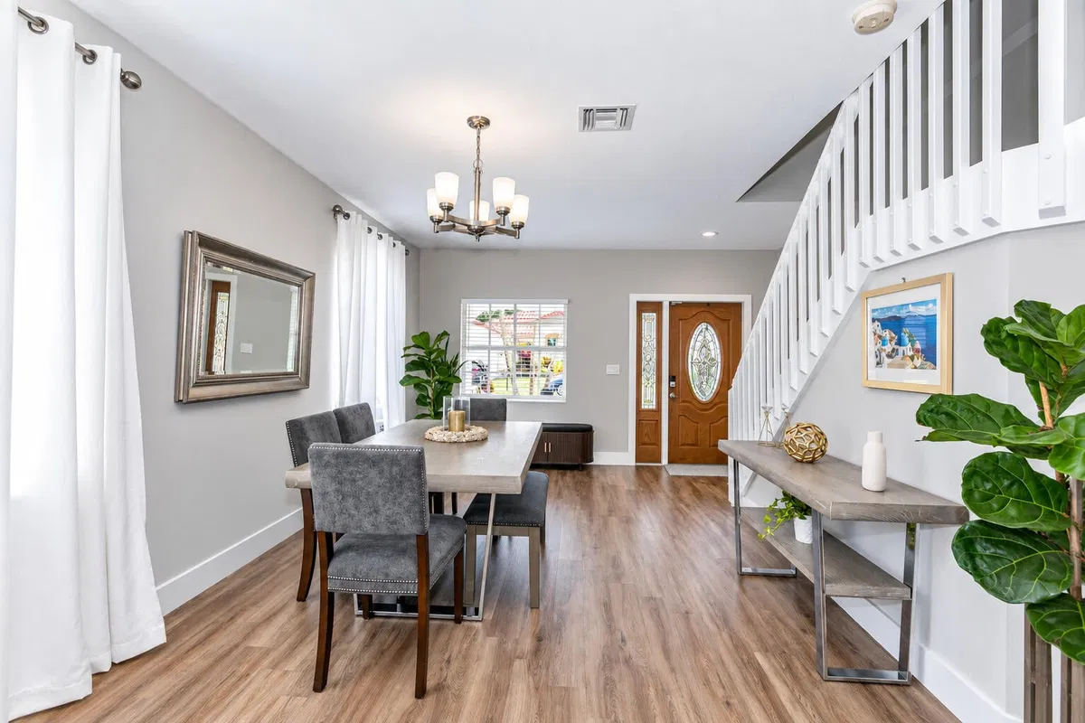 Residence photo 10