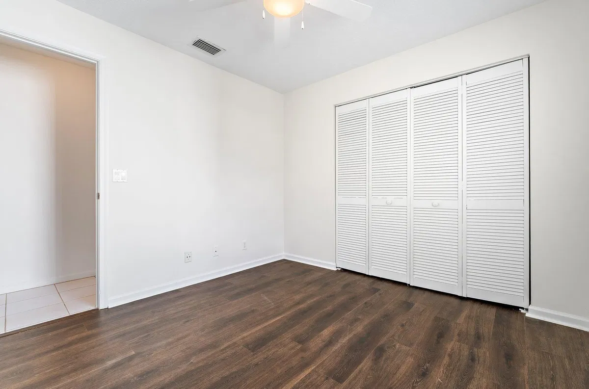 Residence photo 37