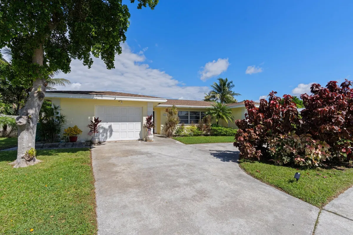  Residence photo 16
