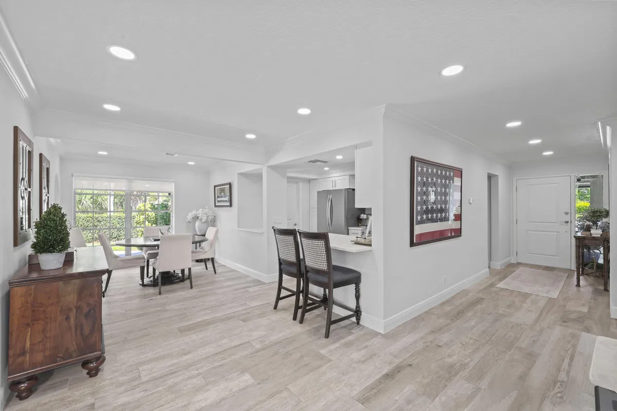  Residence photo 10