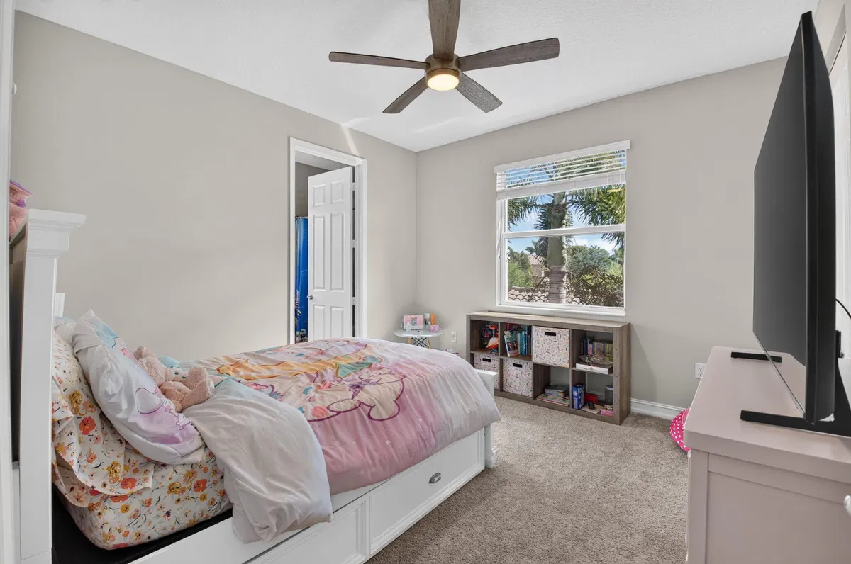 Residence photo 40