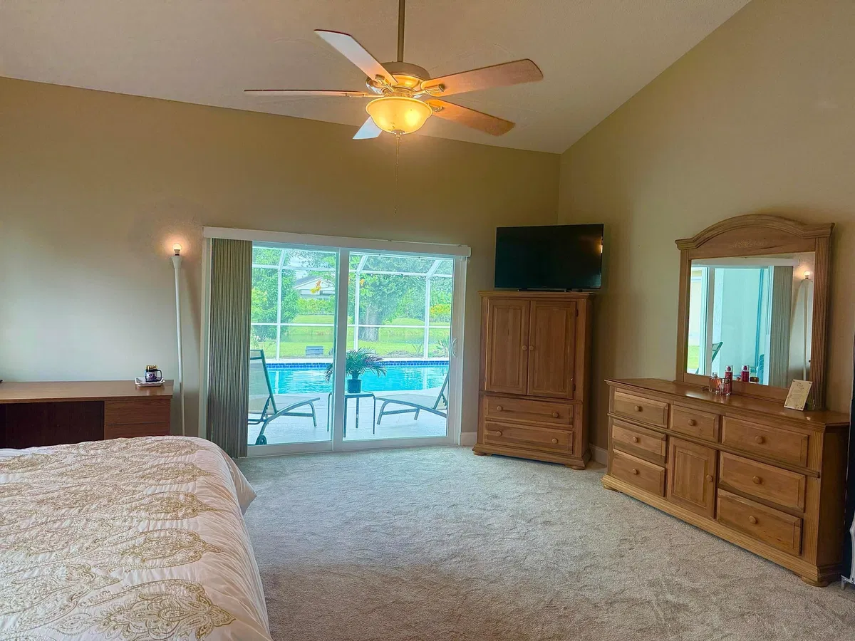 Residence photo 22