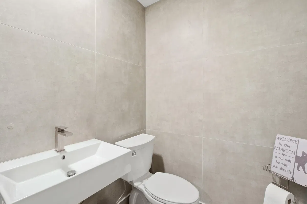 Residence photo 19