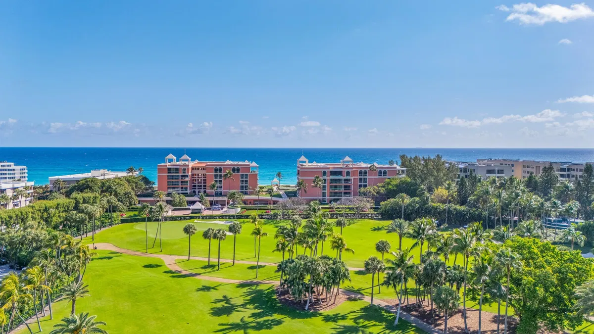 In-Town Palm Beach Unit N PH4