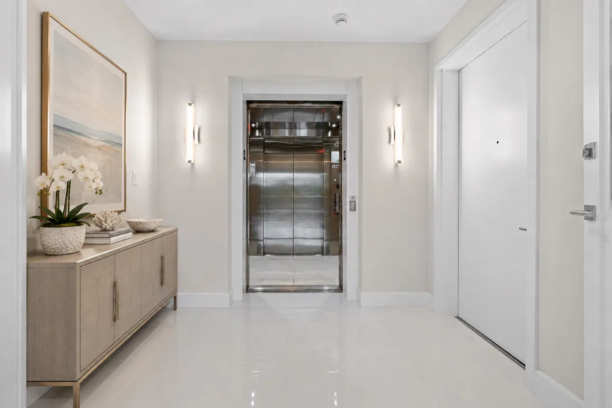 Azure Palm Beach Gardens Unit 301 photo 7
