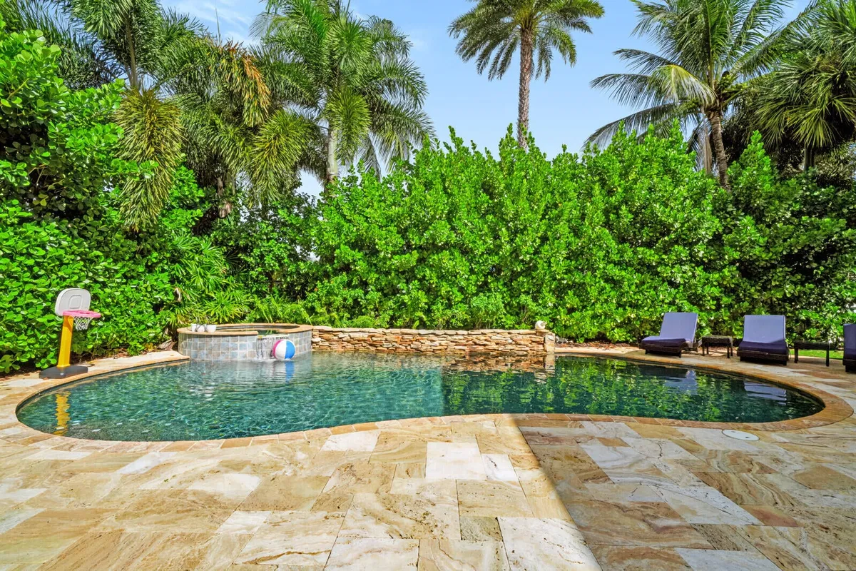 Mallory Creek Abacoa Residence photo 58