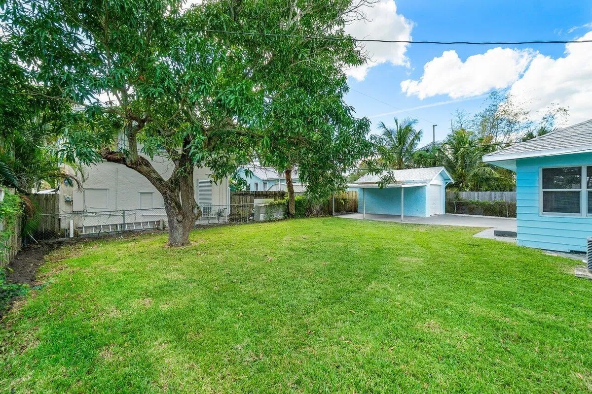 West Palm Beach Residence photo 22