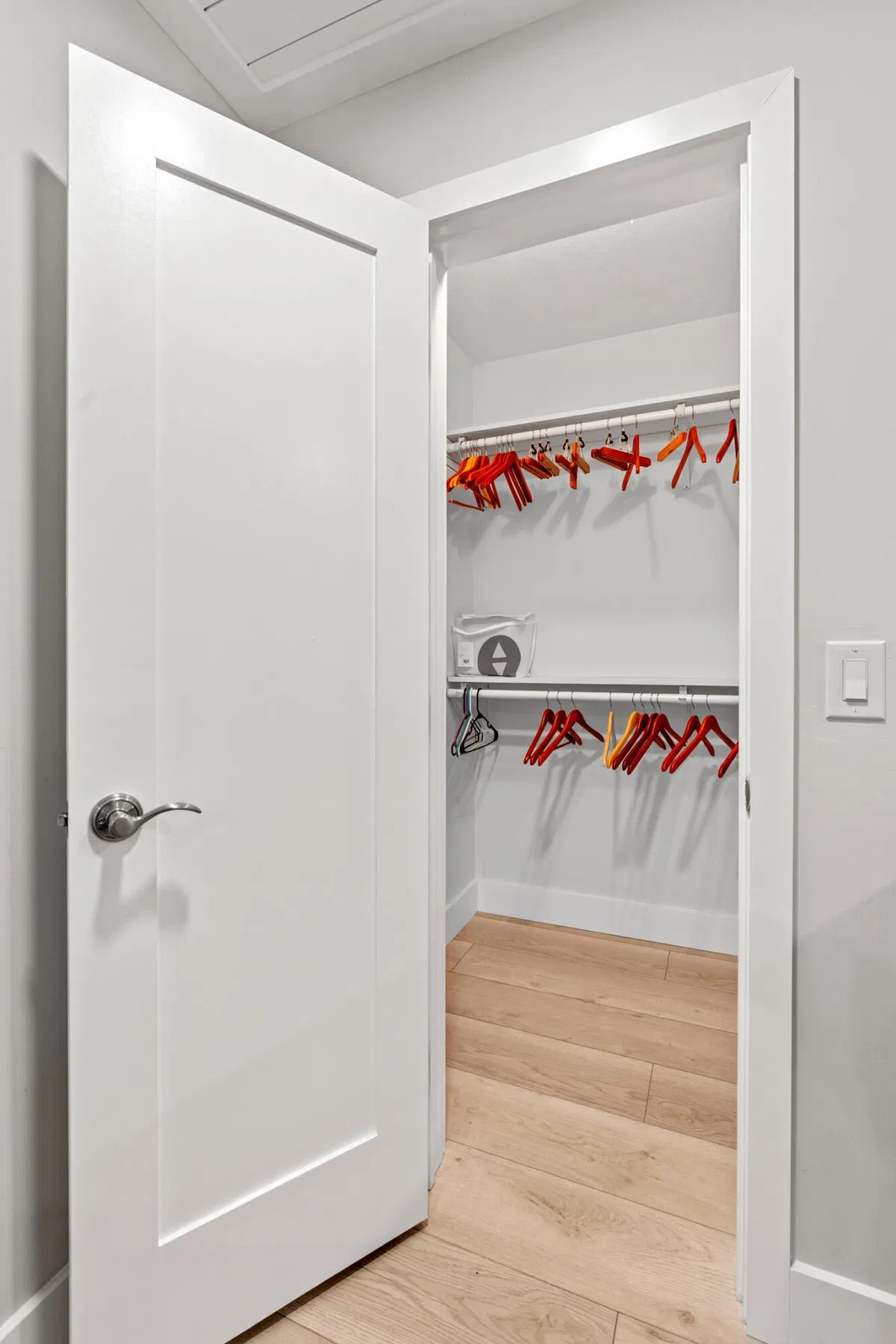 Unit 1120 photo 31