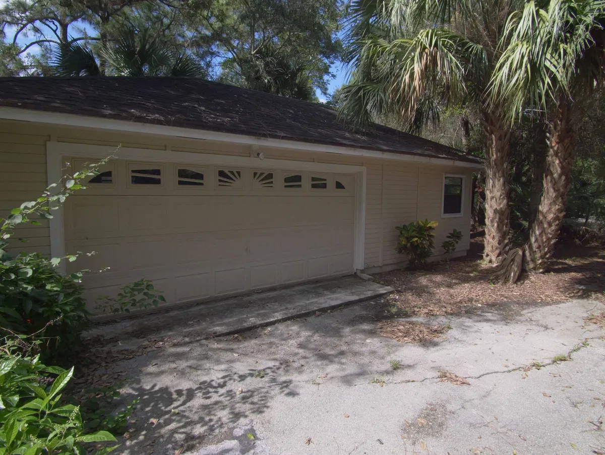 Residence photo 22