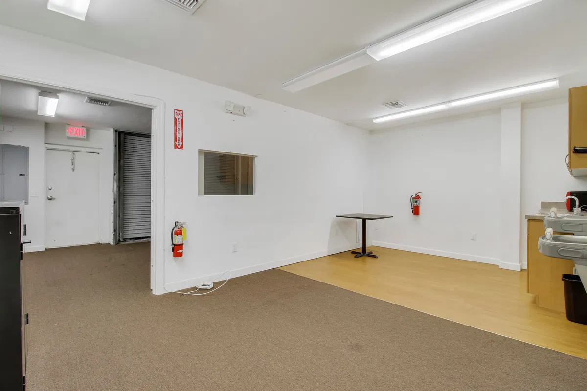 Residence photo 16