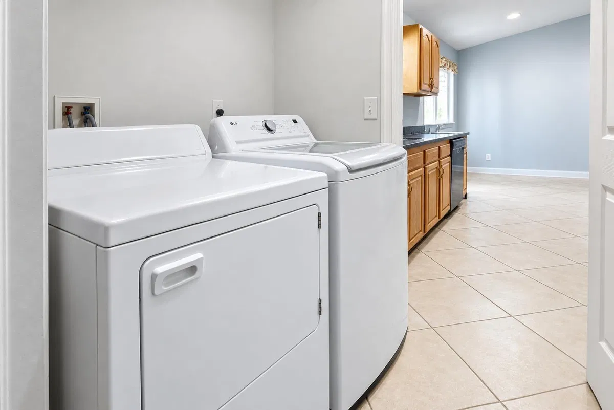 Residence photo 10