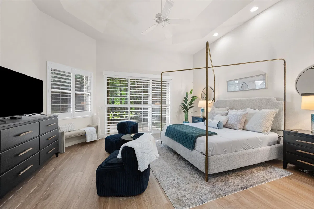 Residence photo 19