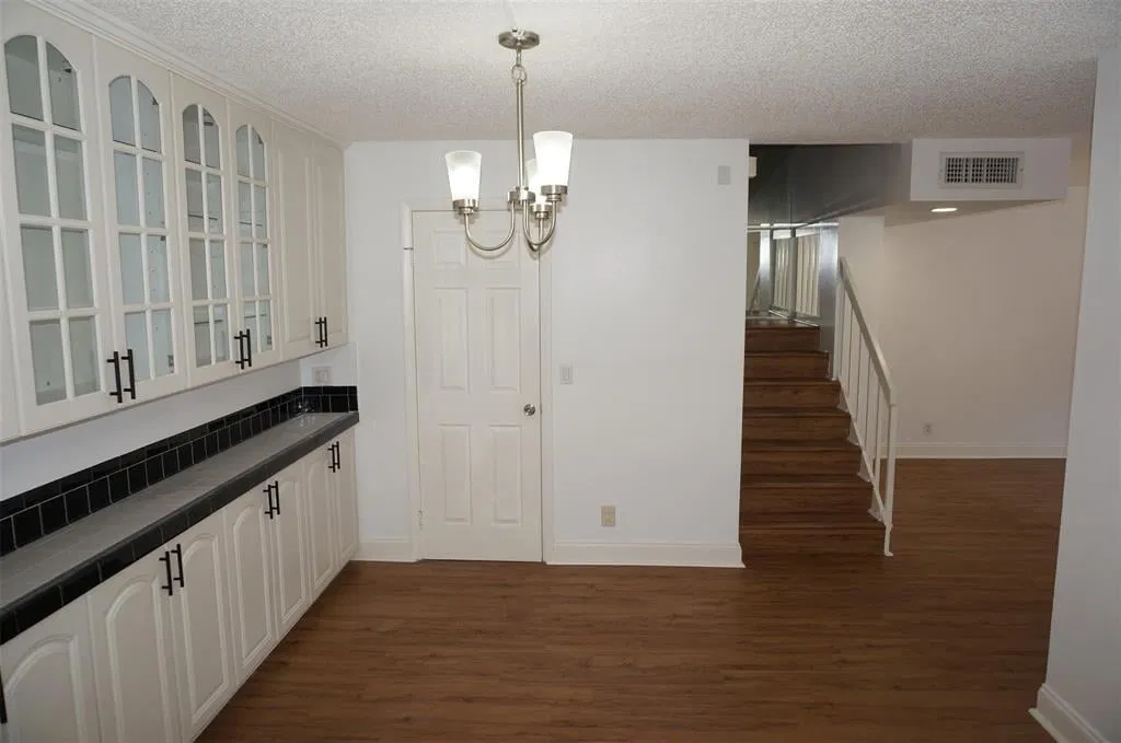 Unit 57-D photo 10
