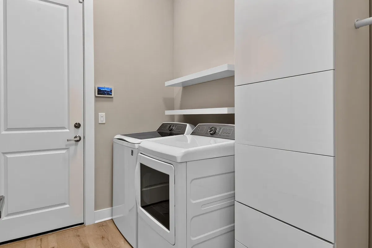 Residence photo 31