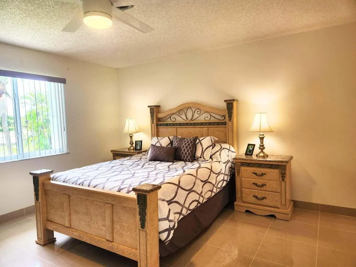 Unit 202 photo 13