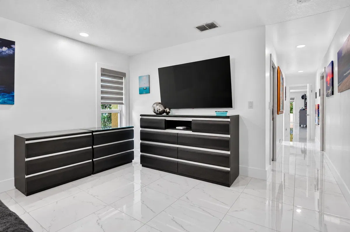 Residence photo 25
