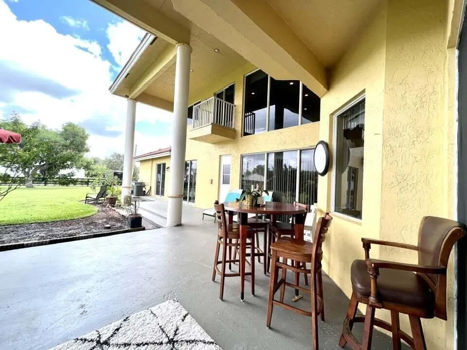 Paddock Park 2 Residence photo 10