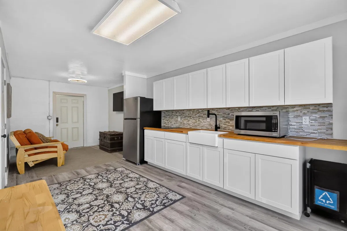 Residence photo 19